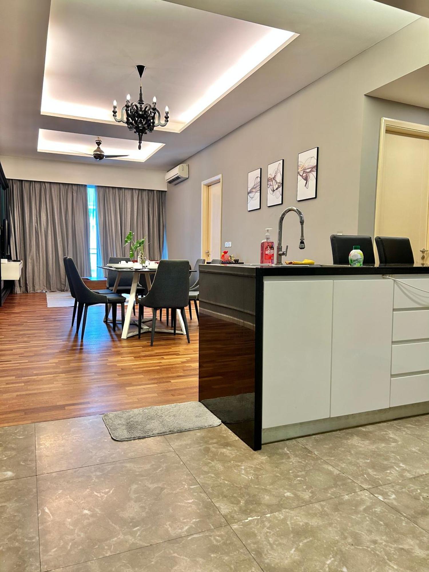 Malacca Luxury 3Br Penthouse I The Shore Hotel & Residence I Seaview I Poolview I 6-9Pax 豪华3房顶层公寓 מראה חיצוני תמונה